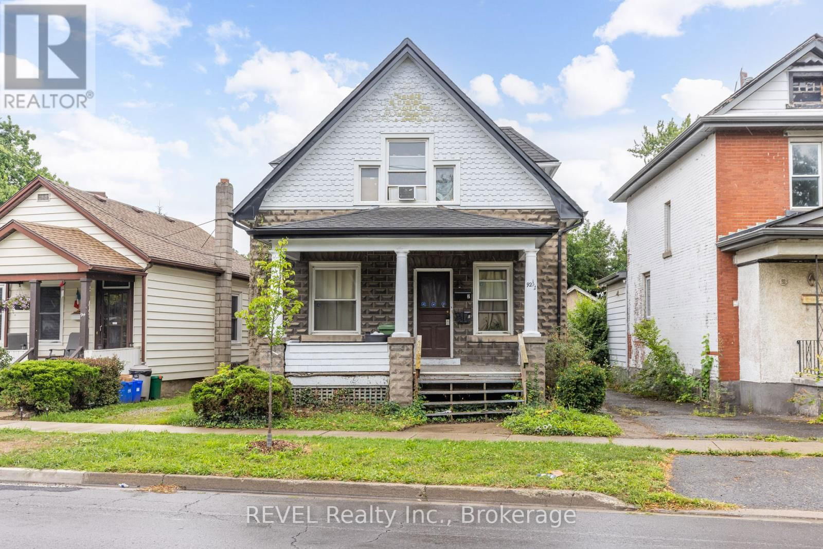 92 1/2 WELLAND AVENUE Image 1