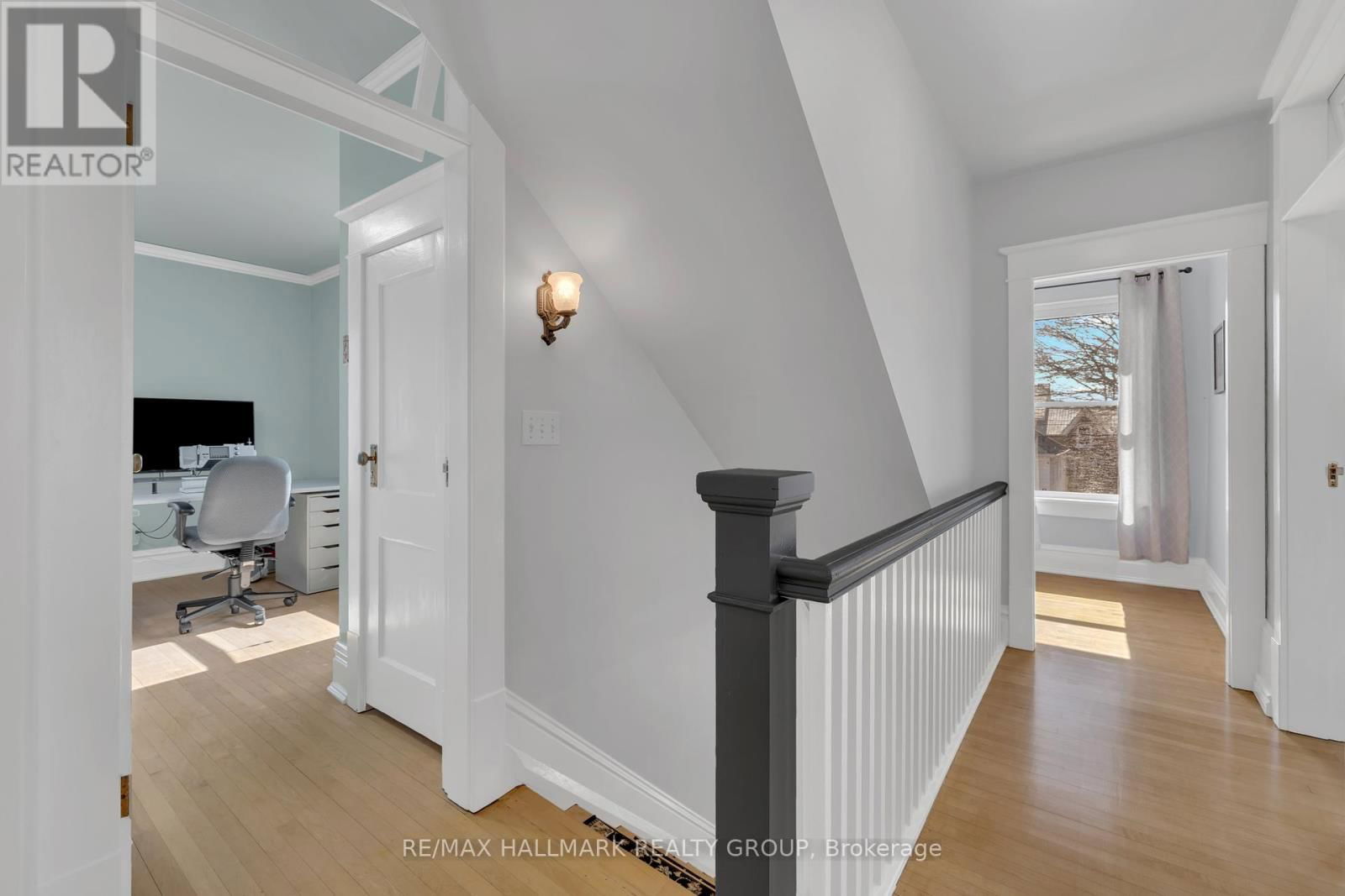 215 THOMAS STREET Image 27