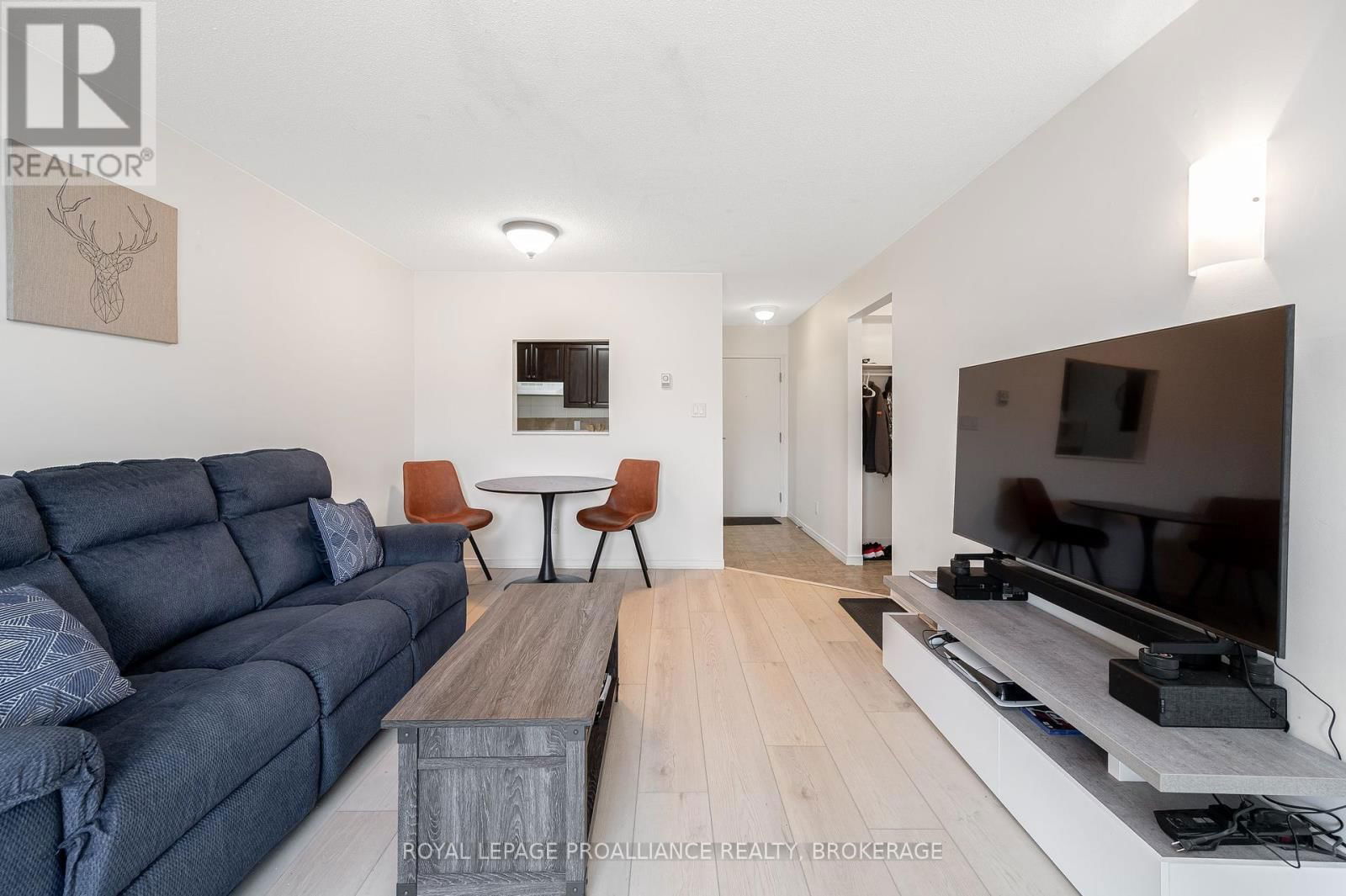 110 - 573 ARMSTRONG ROAD Image 7