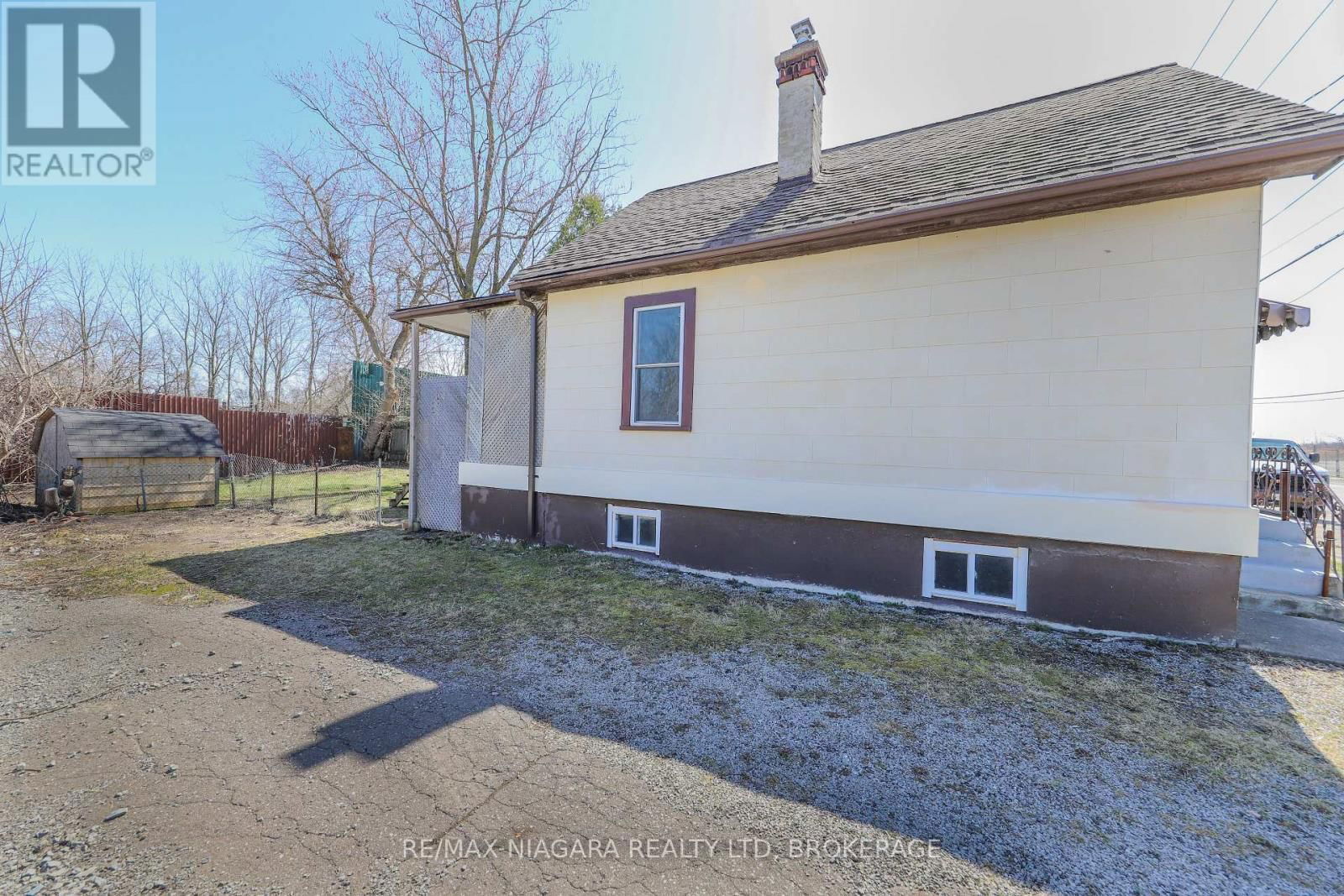 214 ALLANBURG ROAD Image 15