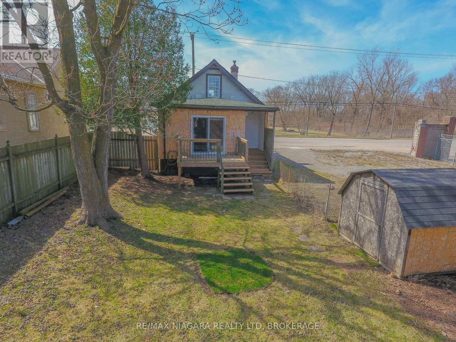 214 ALLANBURG ROAD Image 19
