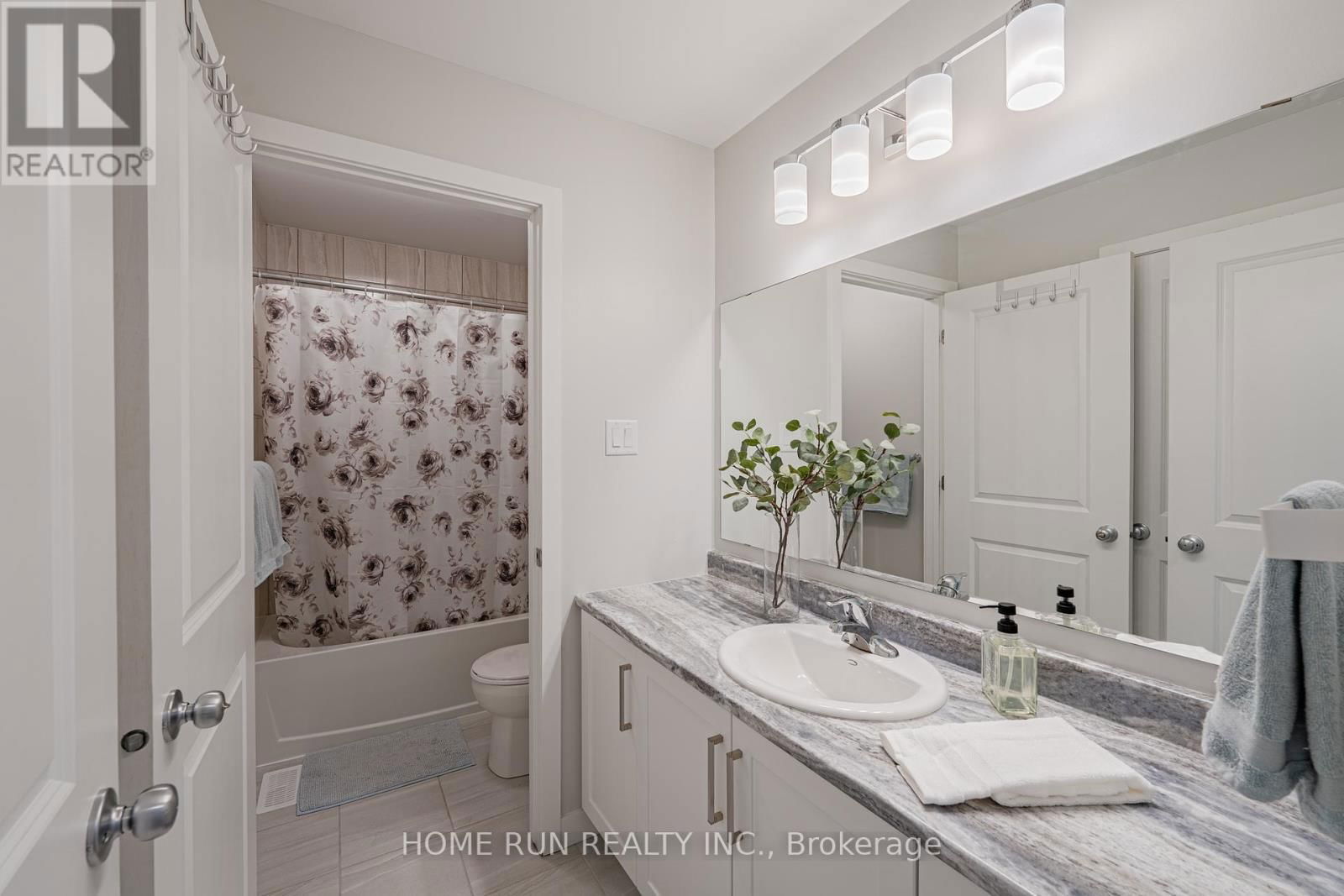 408 GIDRAN CIRCLE Image 43