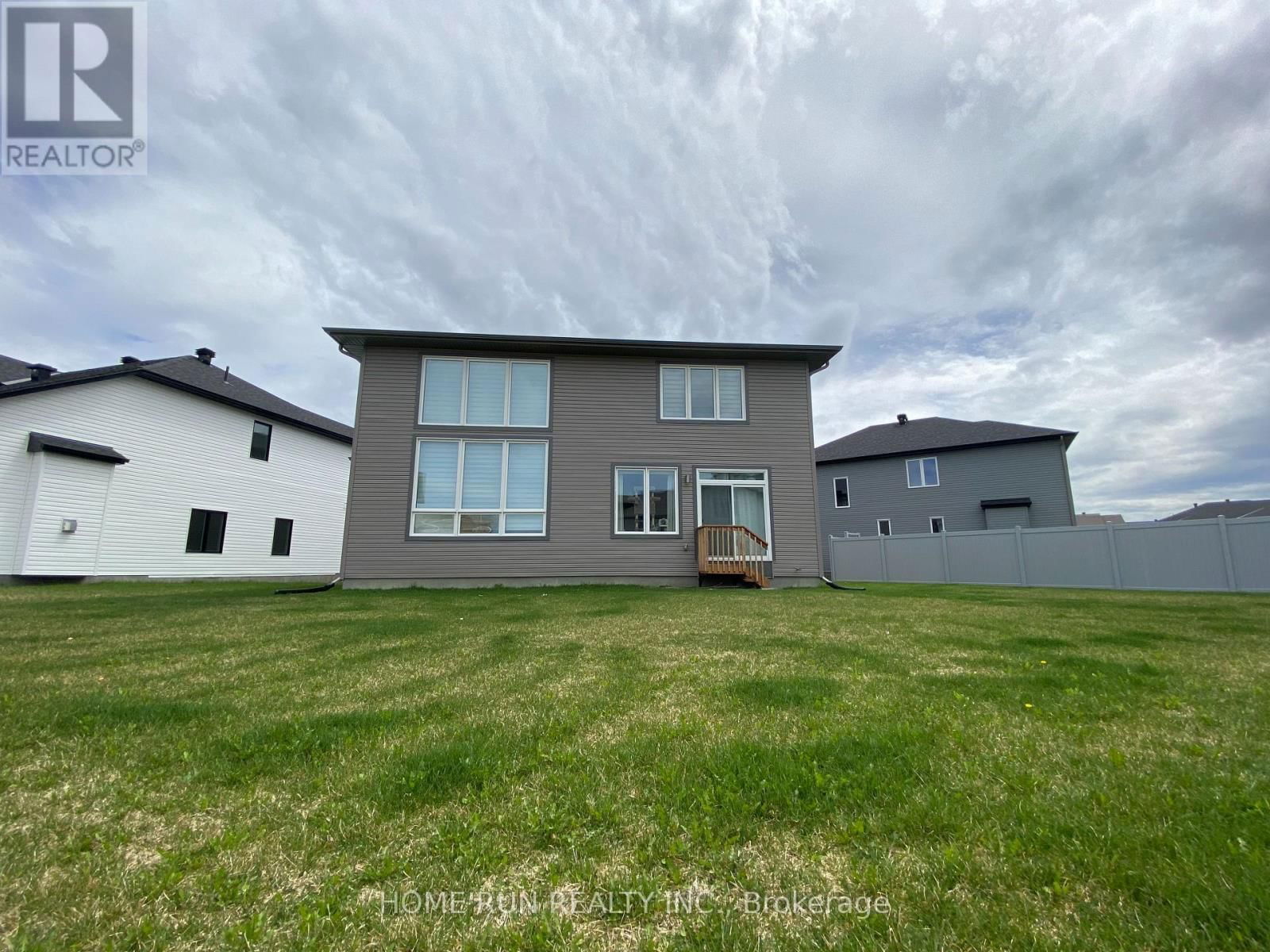 408 GIDRAN CIRCLE Image 49