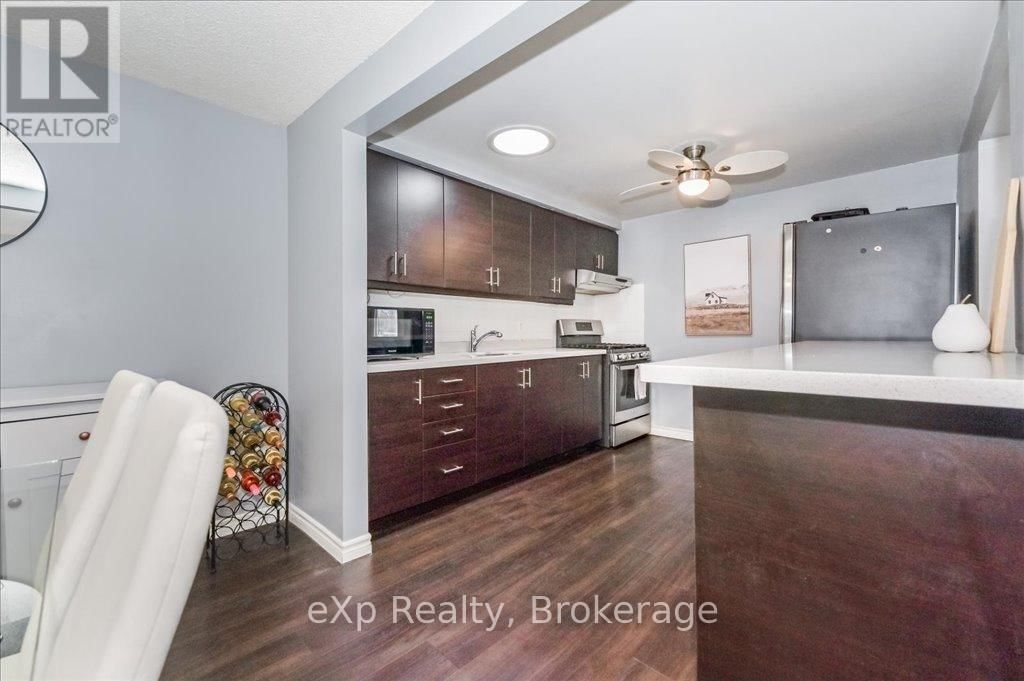 260 STRATHALLAN STREET Image 10
