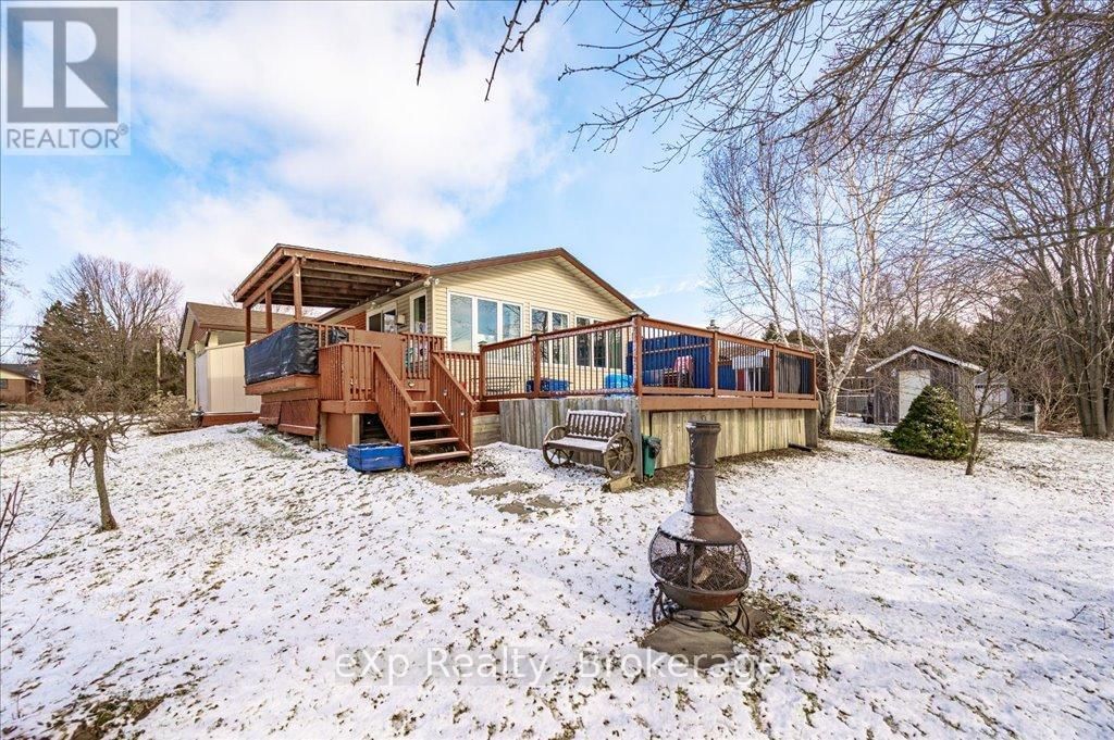 260 STRATHALLAN STREET Image 34