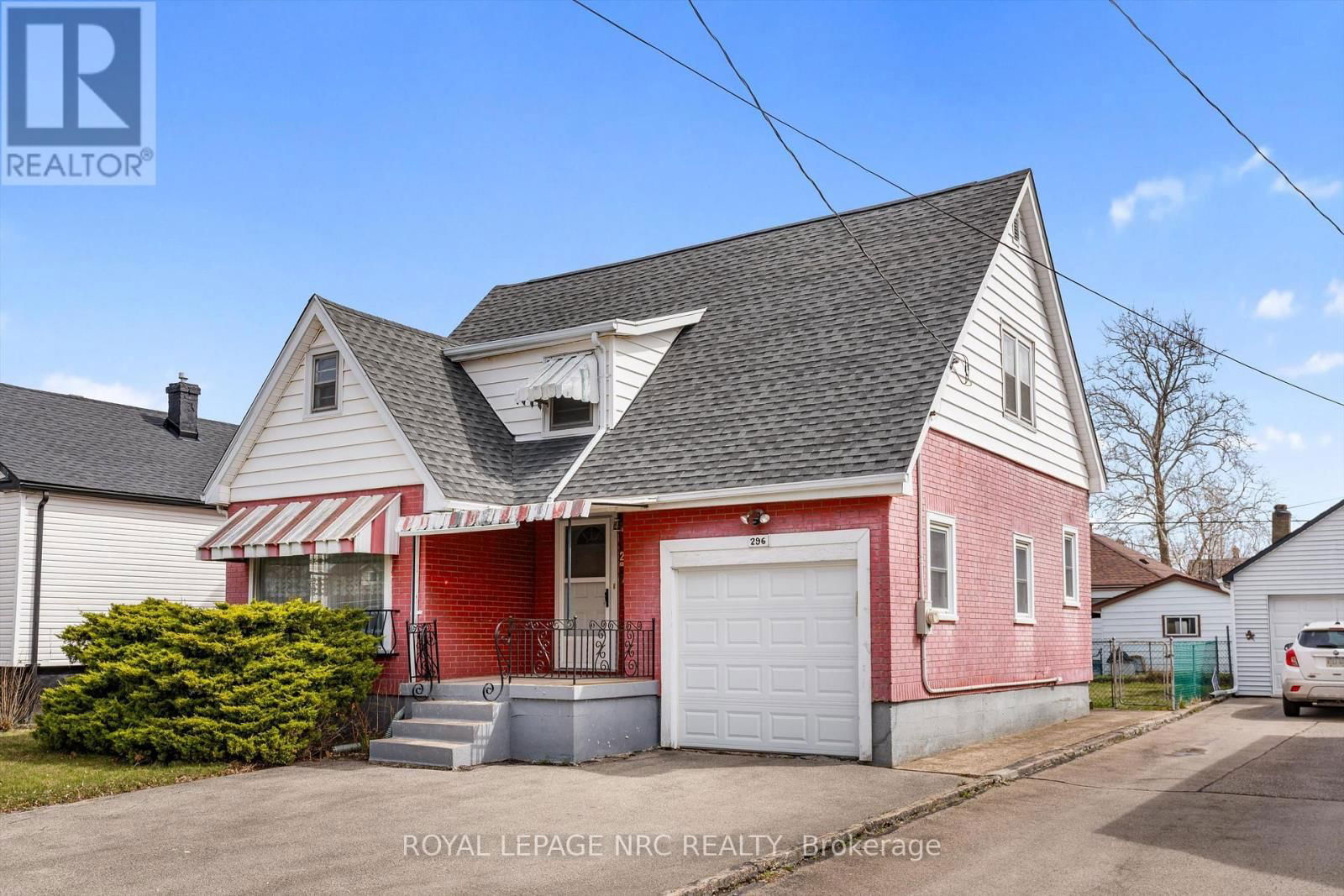 296 MCALPINE AVENUE SOUTH Image 2