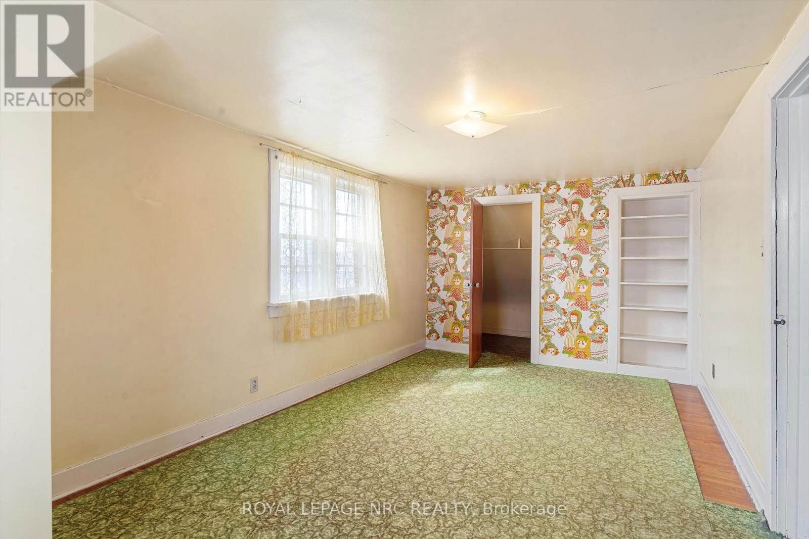 296 MCALPINE AVENUE SOUTH Image 20