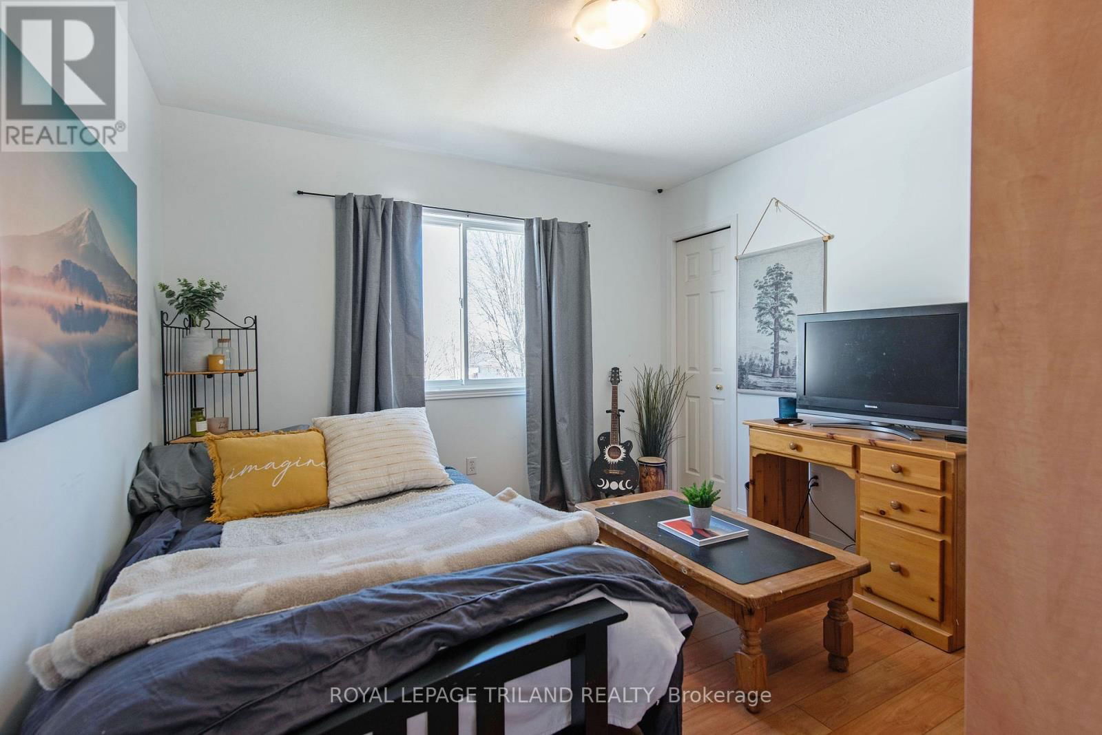 48 MEADOWOAK CRESCENT Image 27