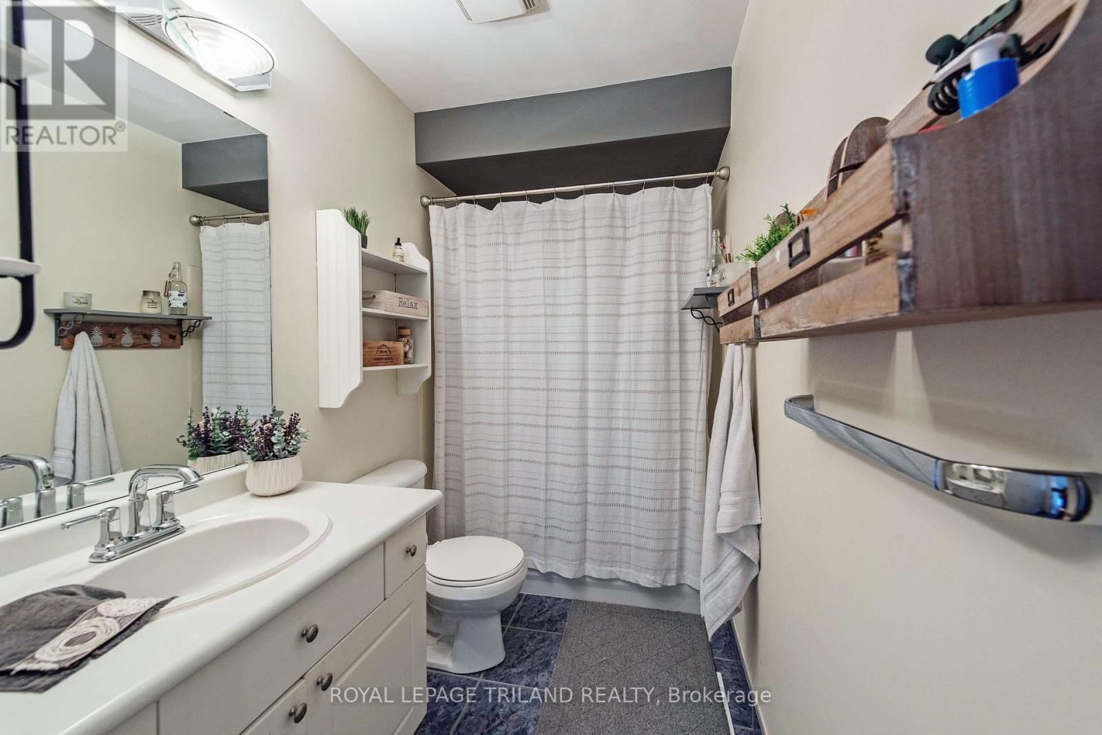 48 MEADOWOAK CRESCENT Image 29