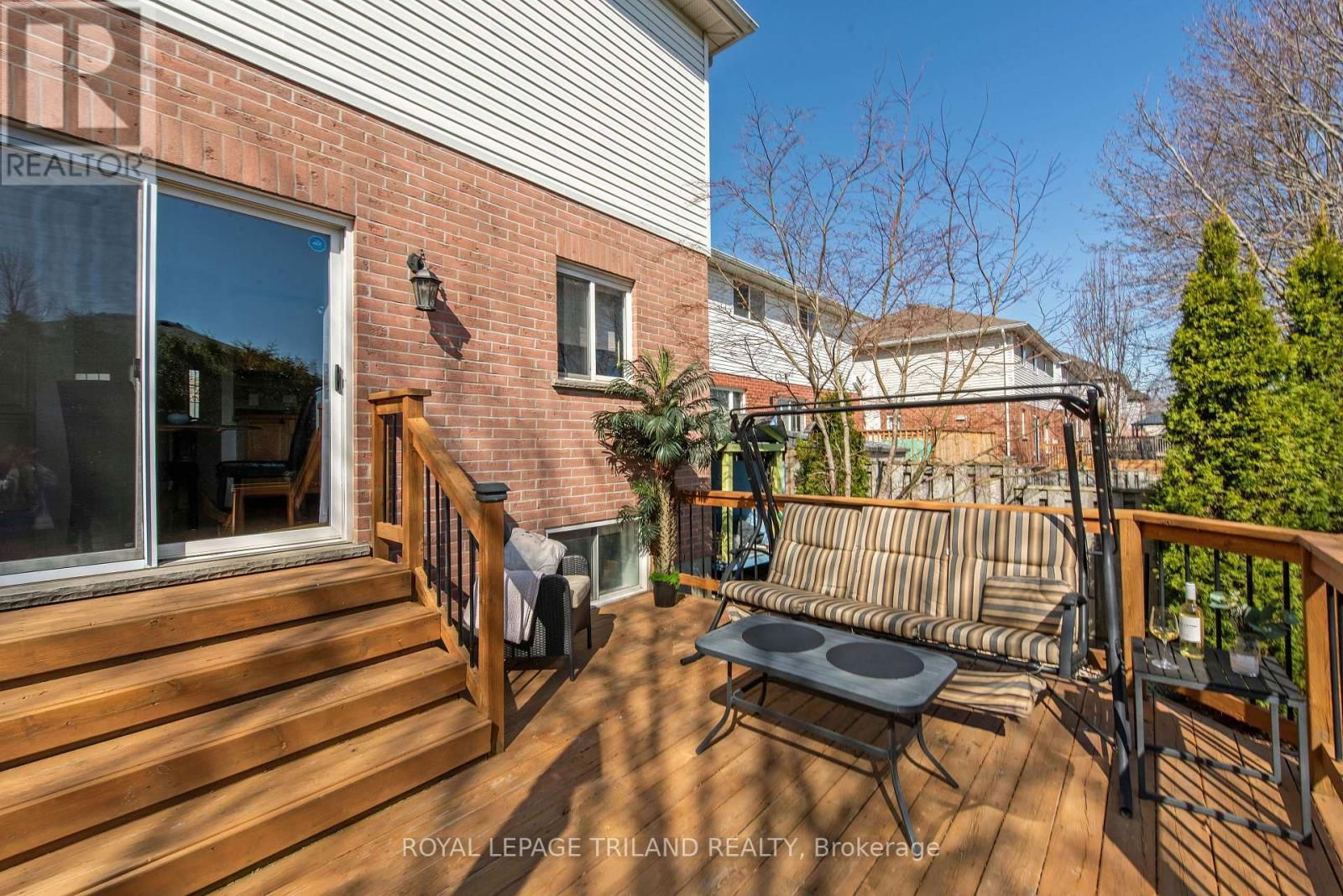 48 MEADOWOAK CRESCENT Image 38