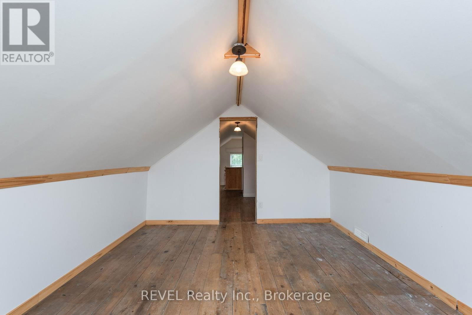 3879 PORTAGE ROAD Image 23