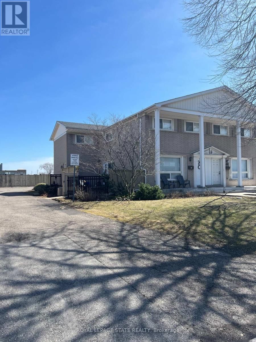 25 GREENFORD DRIVE Image 1