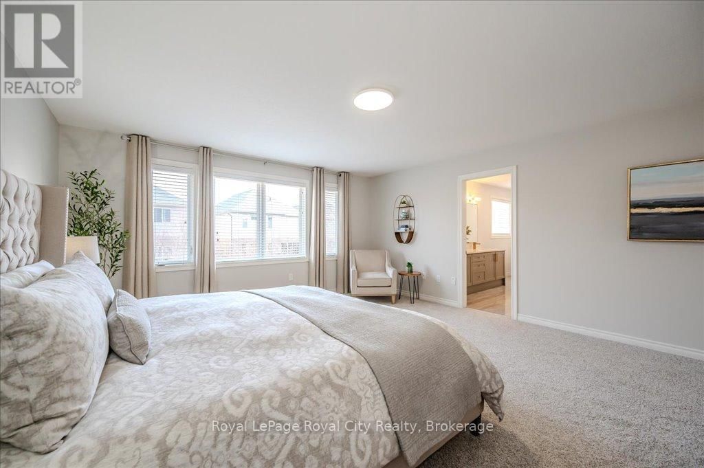 16 HALL AVENUE Image 23