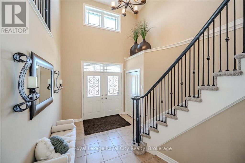 16 HALL AVENUE Image 4