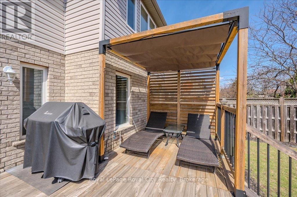 16 HALL AVENUE Image 47