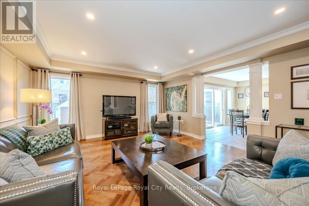 16 HALL AVENUE Image 9