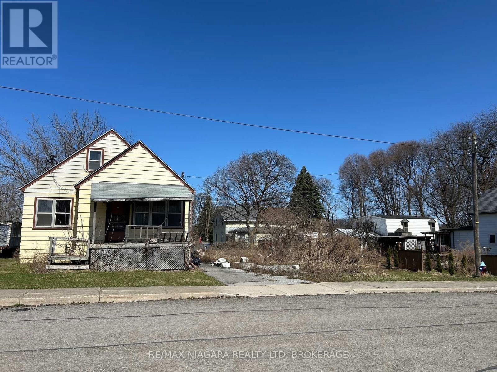 4355 BUTTREY STREET Image 1