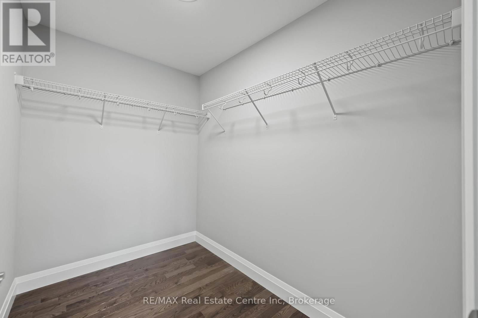 130 STEPHENSON WAY Image 21