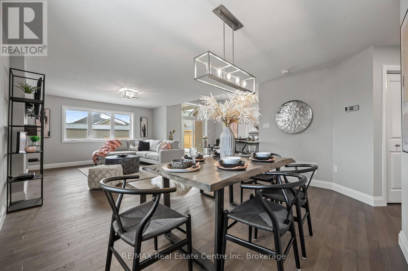 130 STEPHENSON WAY Image 4