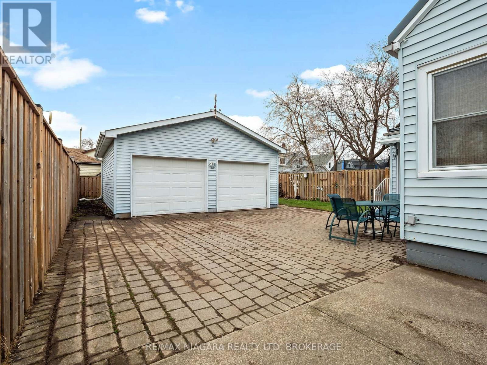 207 GILMORE ROAD Image 3
