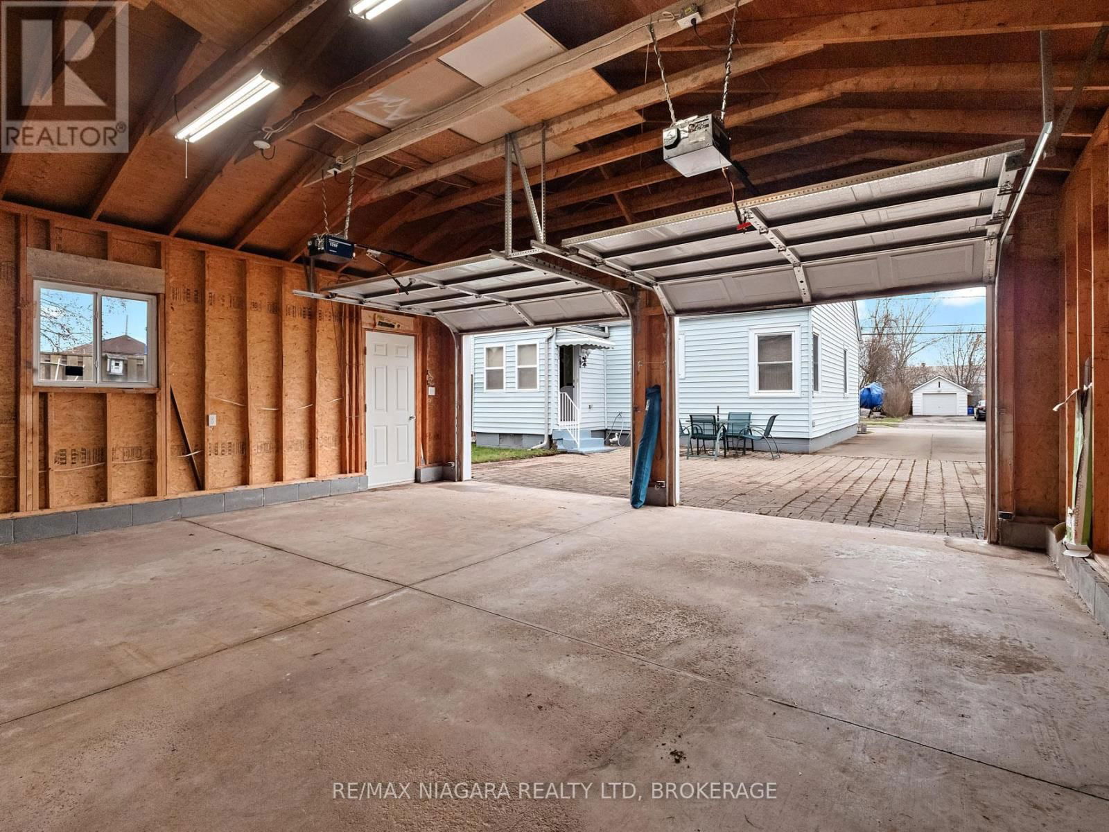 207 GILMORE ROAD Image 31