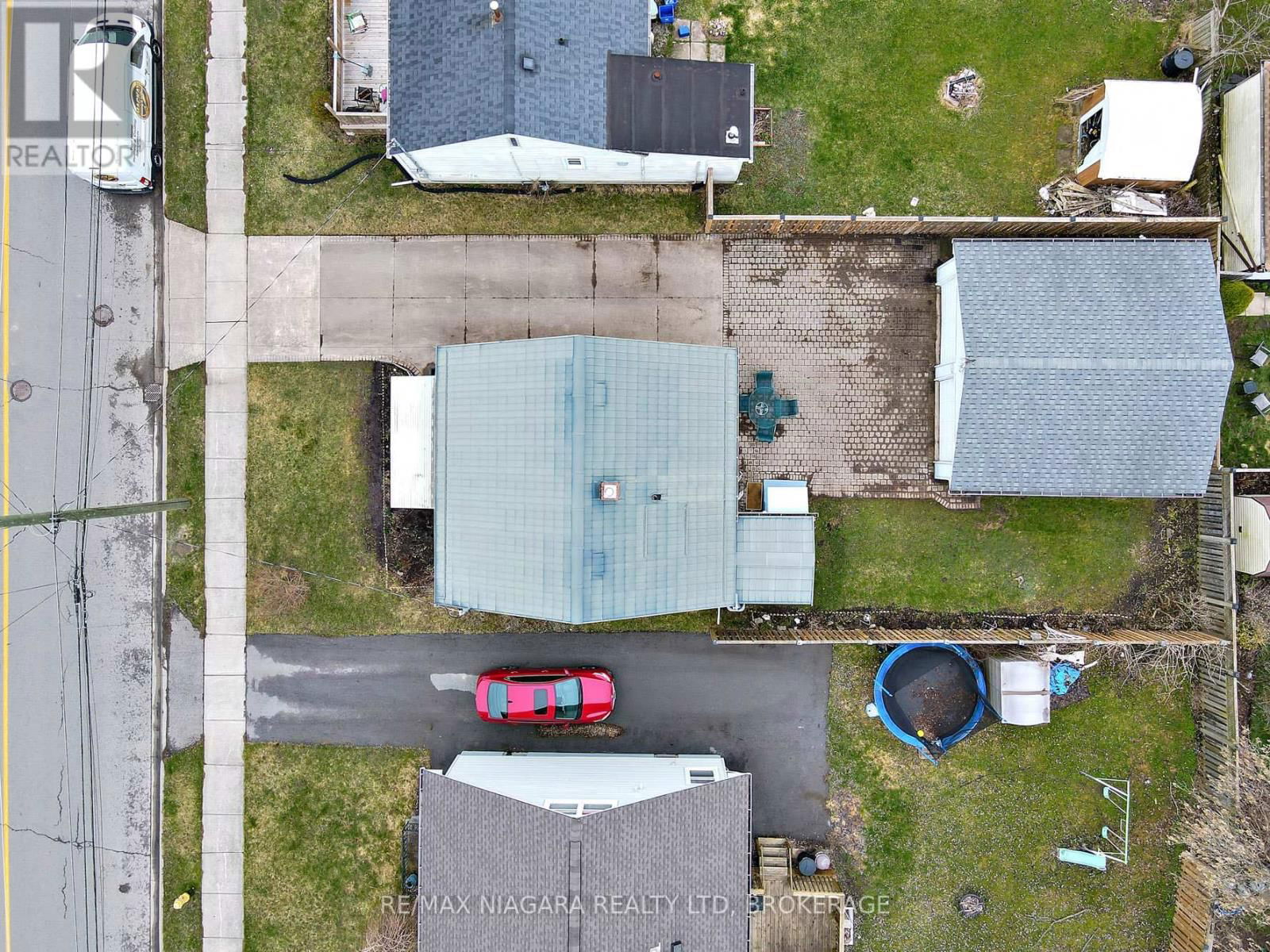 207 GILMORE ROAD Image 33