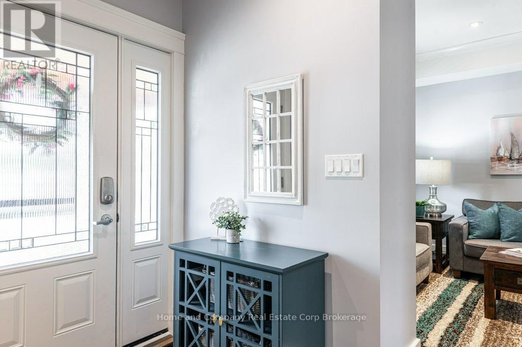11 DALY AVENUE Image 3