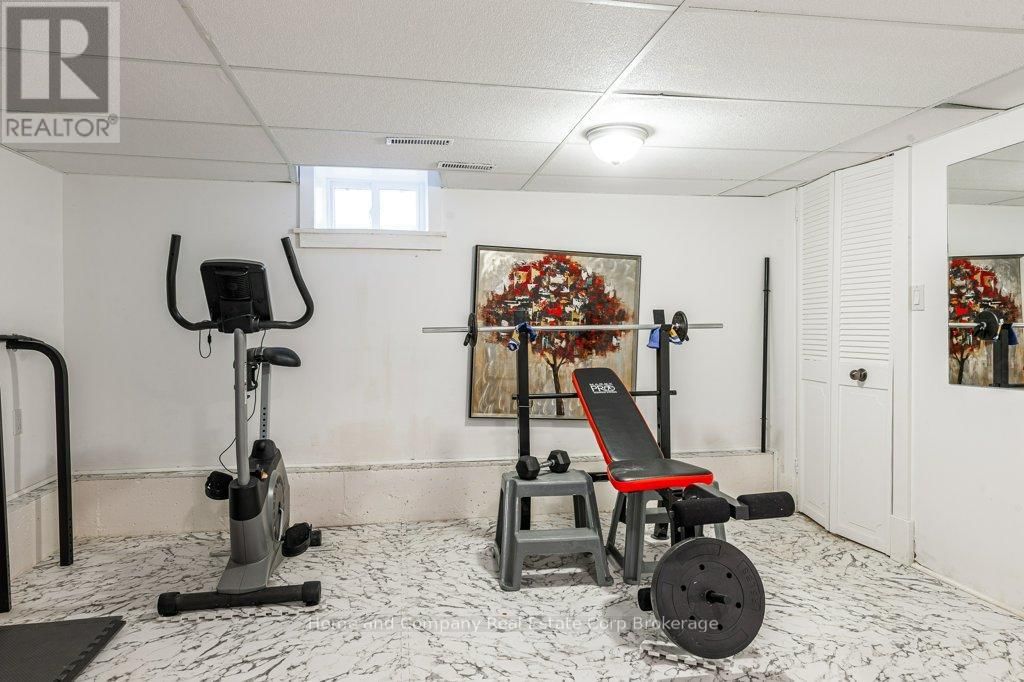 11 DALY AVENUE Image 31