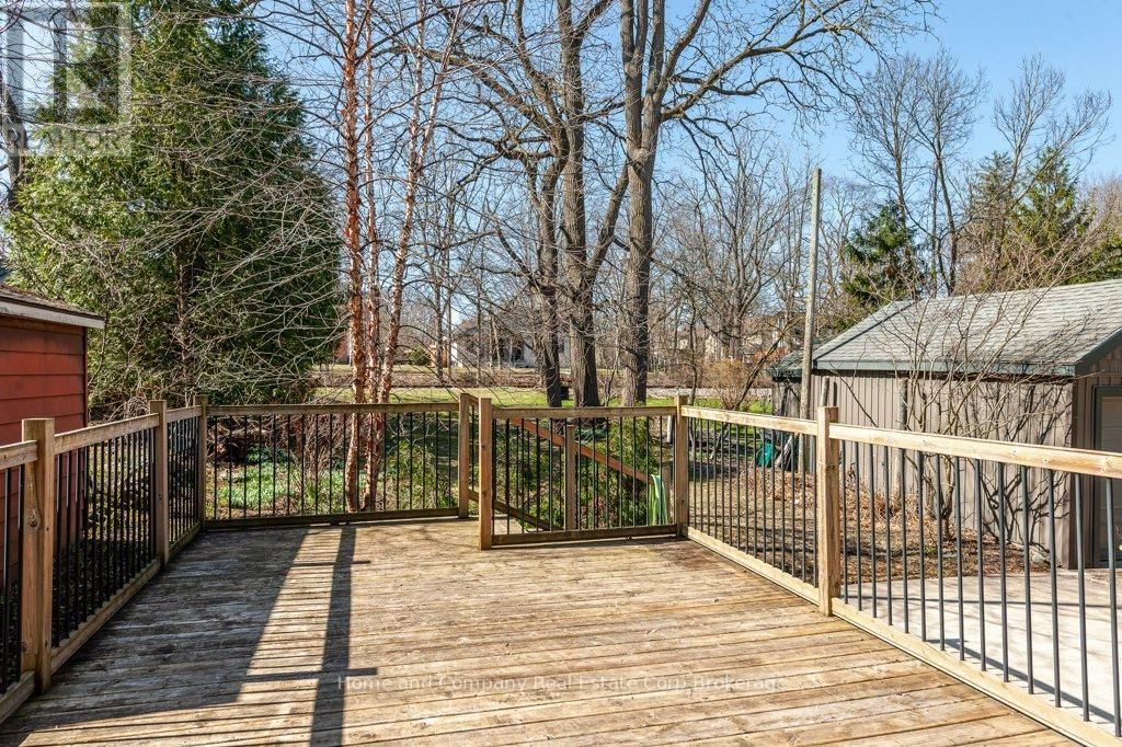 11 DALY AVENUE Image 33