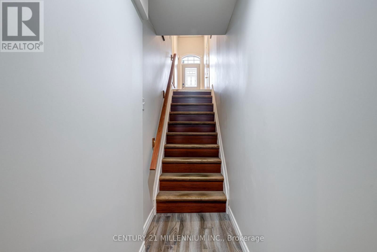 7 MILLCROFT DRIVE Image 21