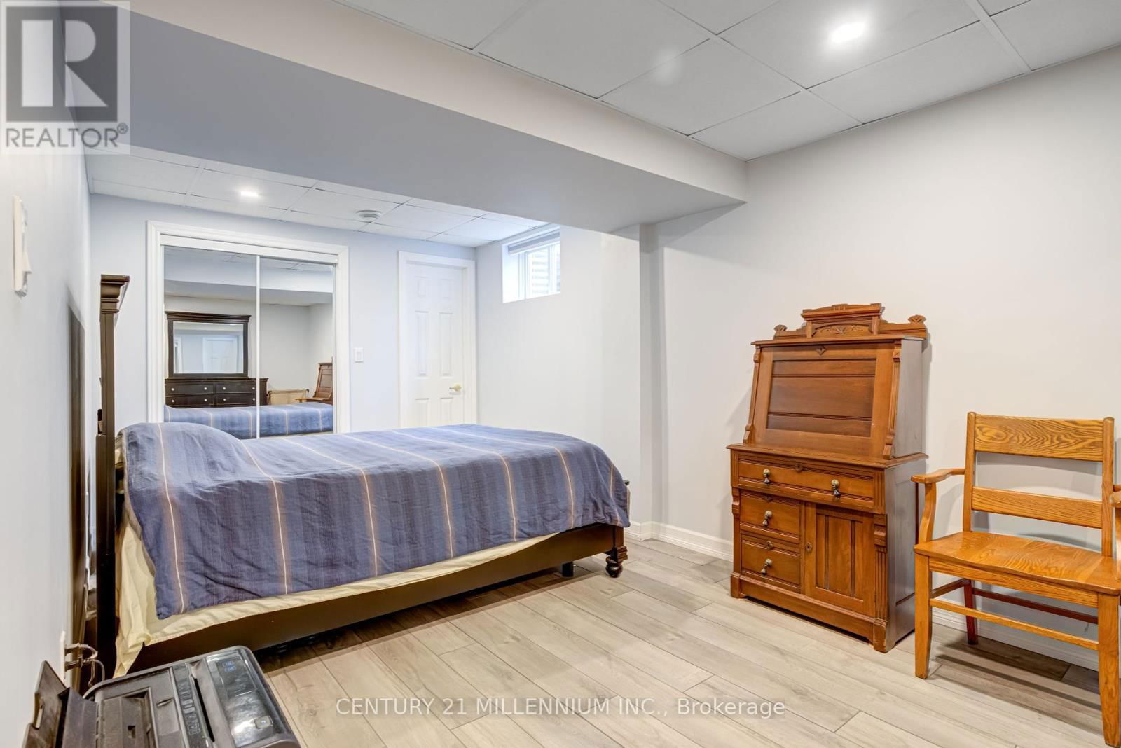 7 MILLCROFT DRIVE Image 24