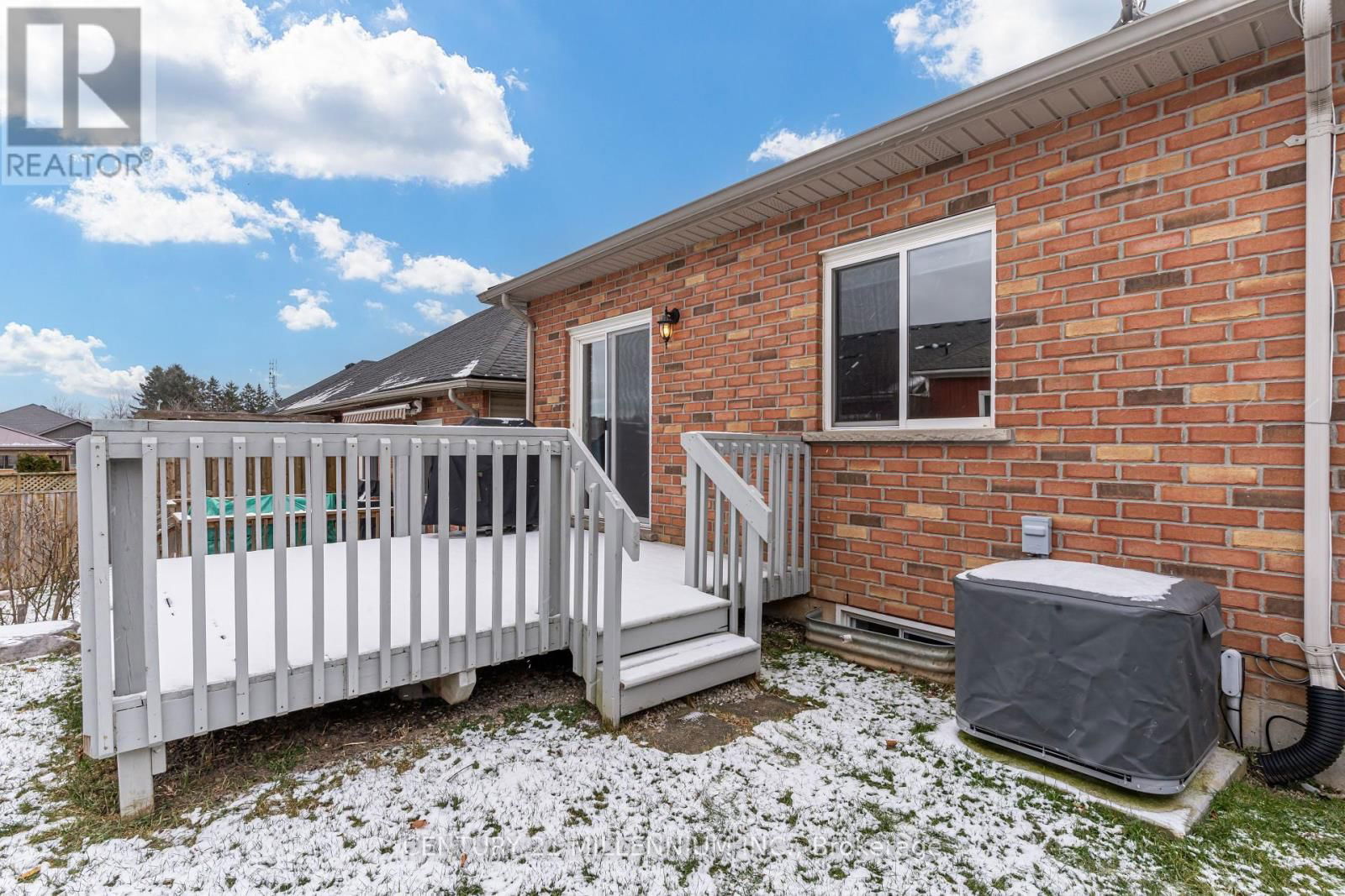 7 MILLCROFT DRIVE Image 34