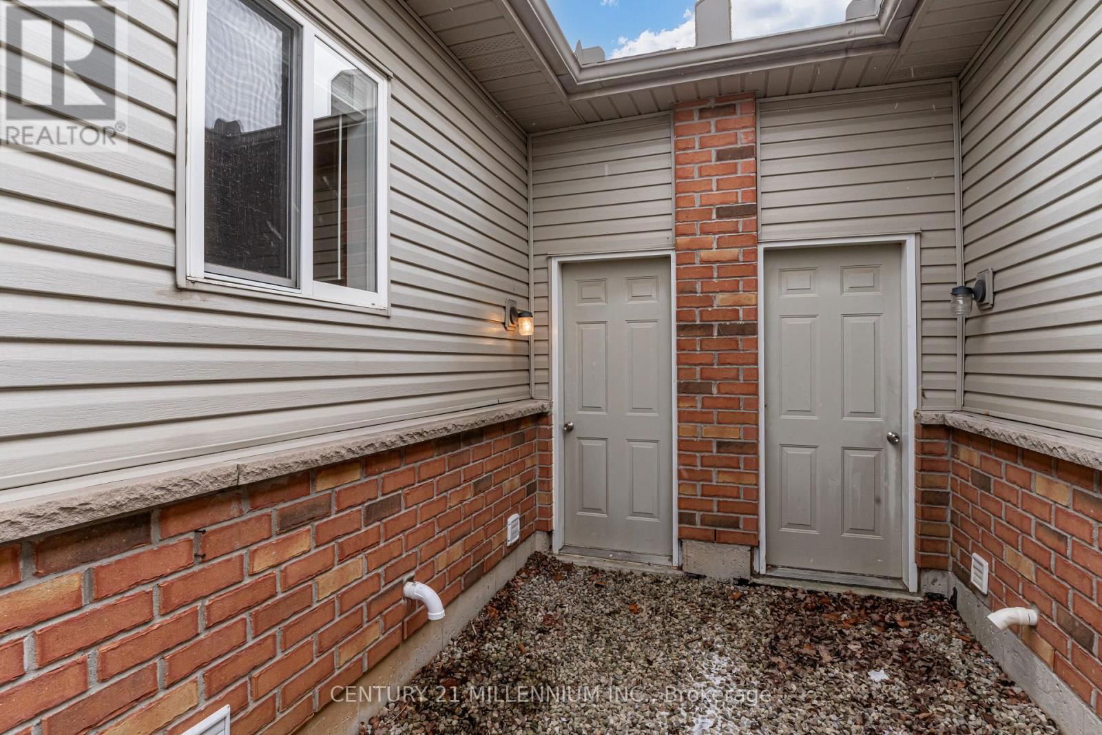 7 MILLCROFT DRIVE Image 36