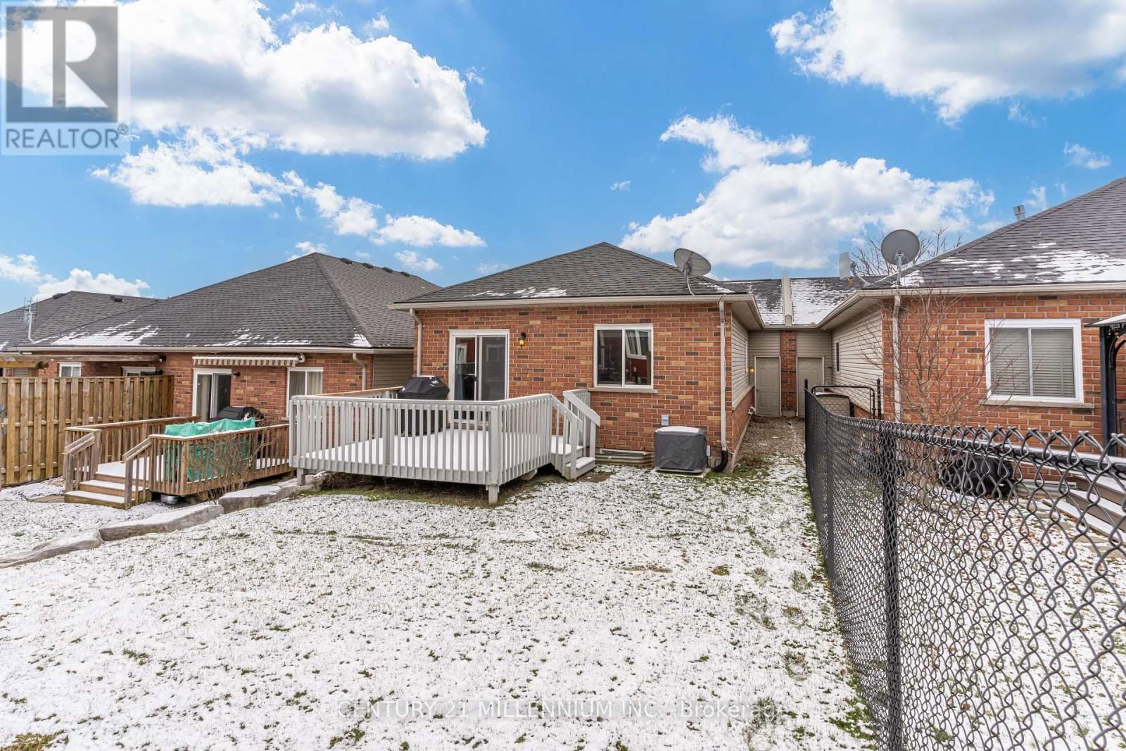 7 MILLCROFT DRIVE Image 37