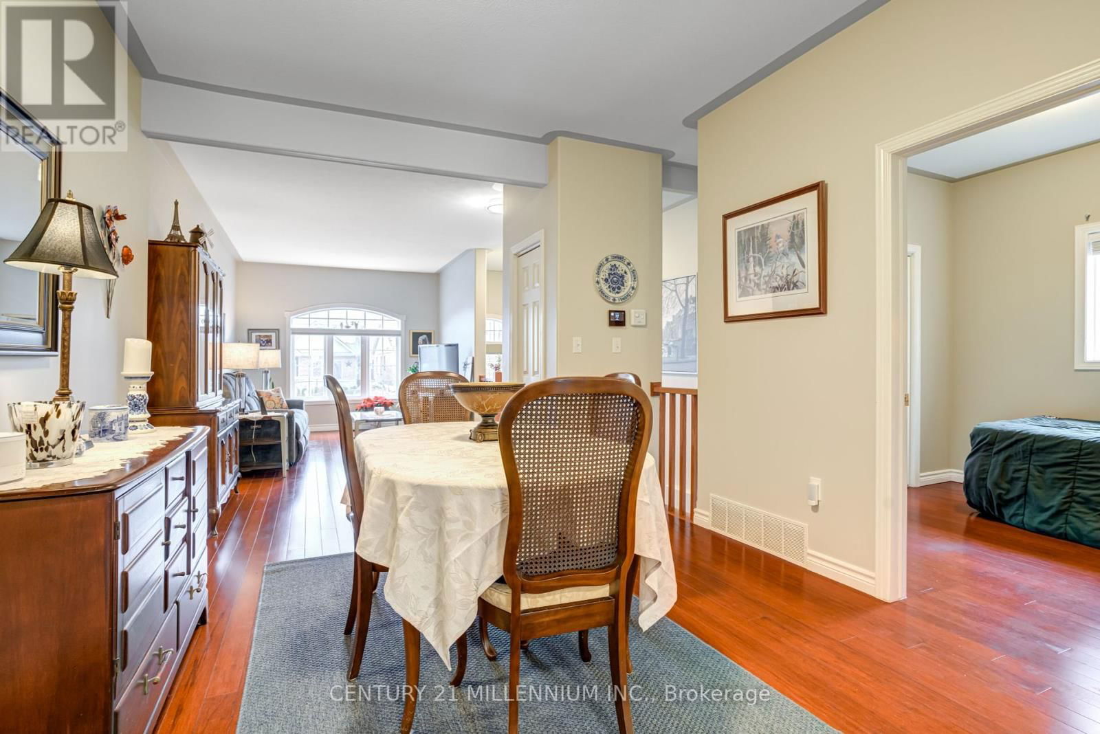 7 MILLCROFT DRIVE Image 8