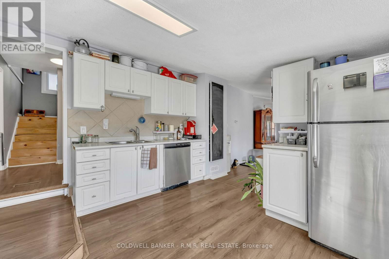 2 HEATH DRIVE Image 3