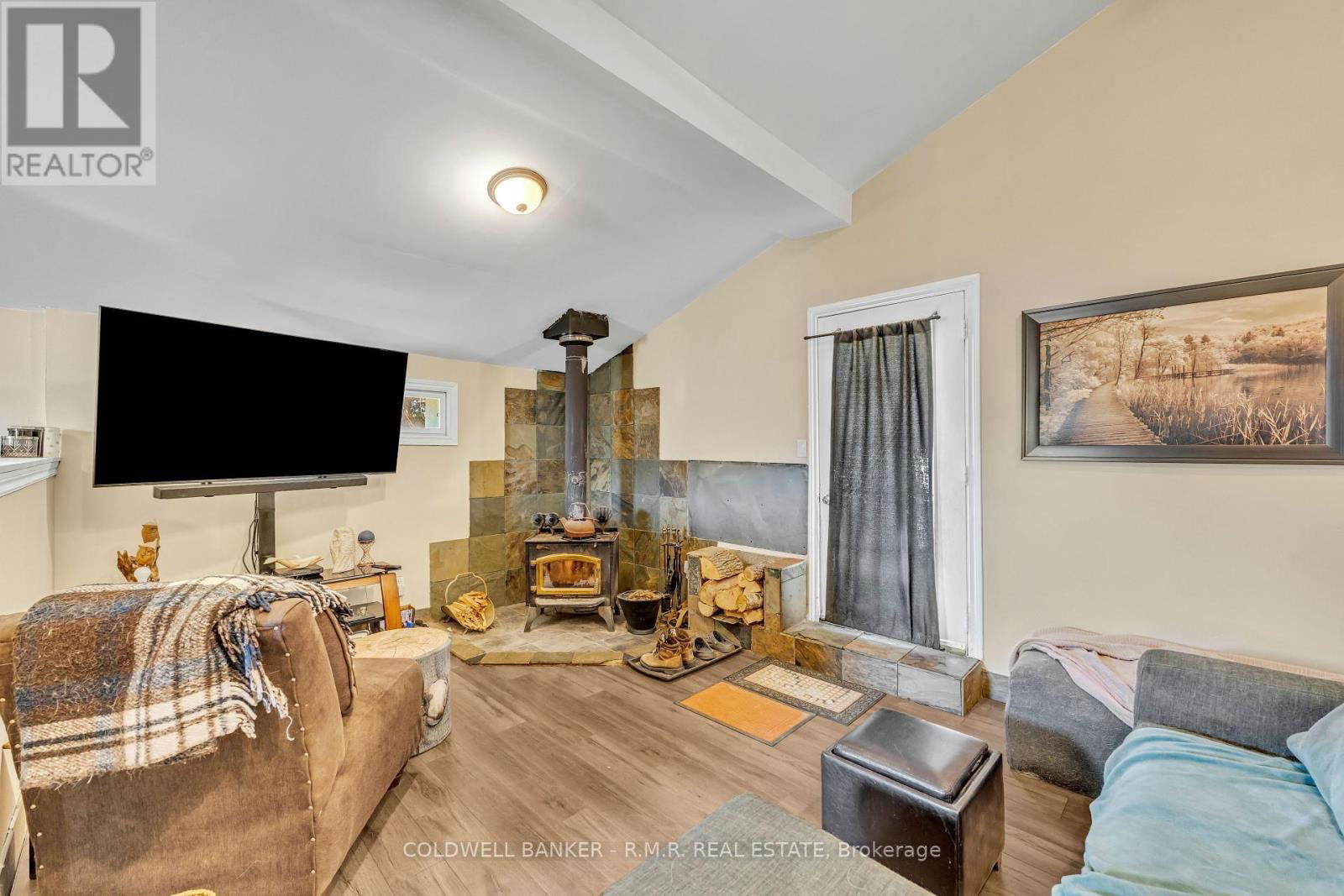 2 HEATH DRIVE Image 6