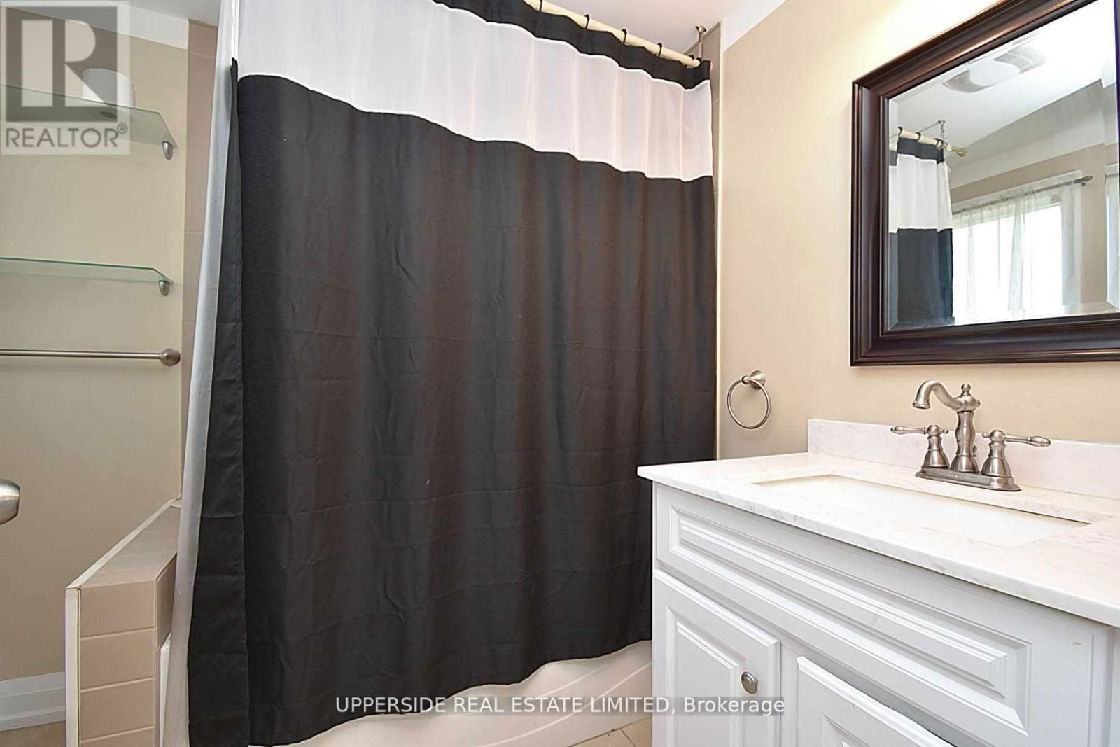5459 ONTARIO AVENUE Image 9