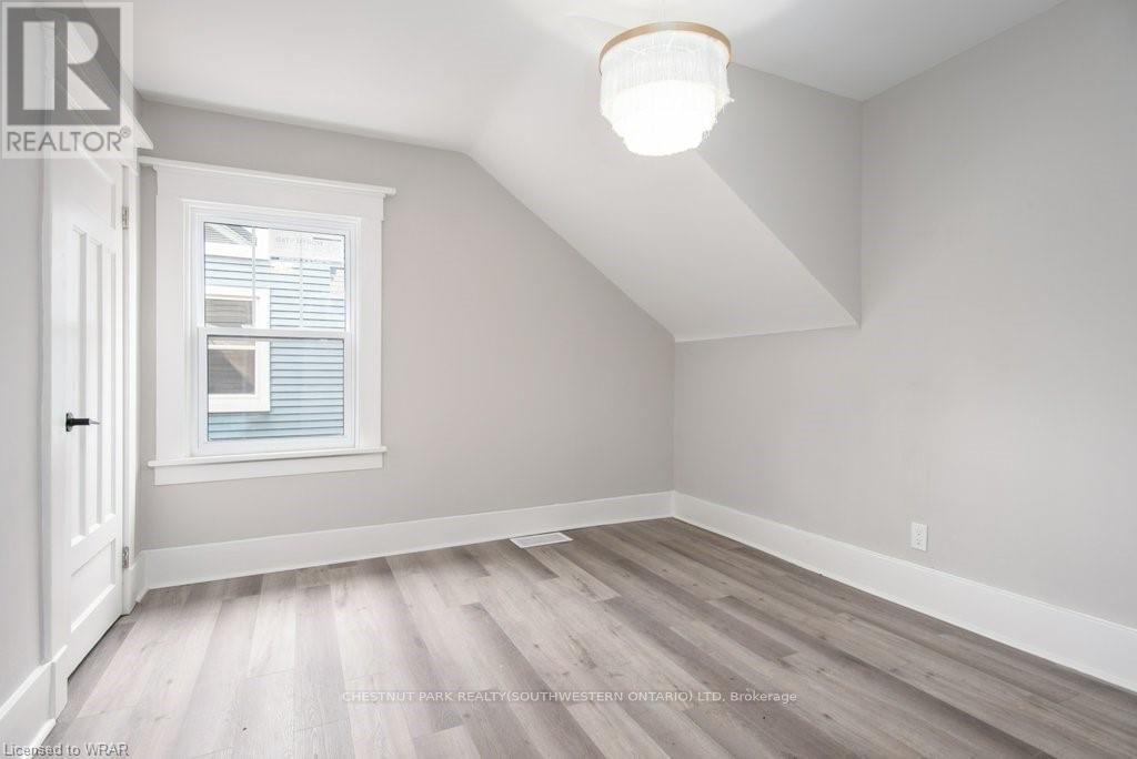 197 PALMER AVENUE Image 27