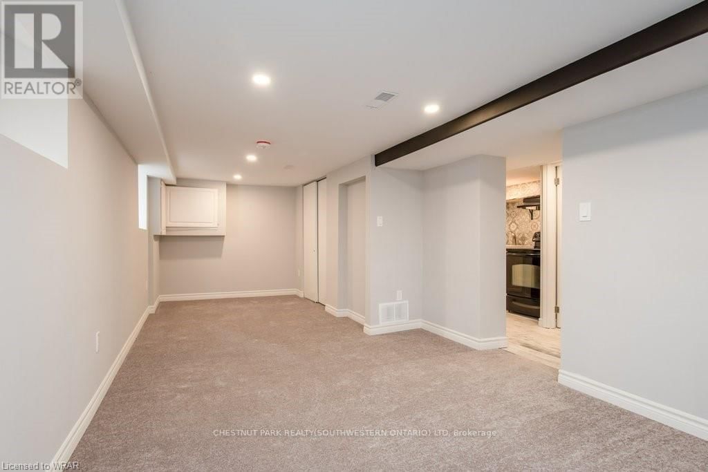 197 PALMER AVENUE Image 33