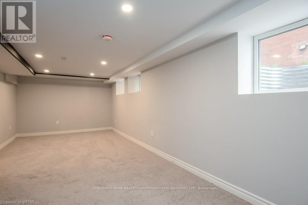 197 PALMER AVENUE Image 34