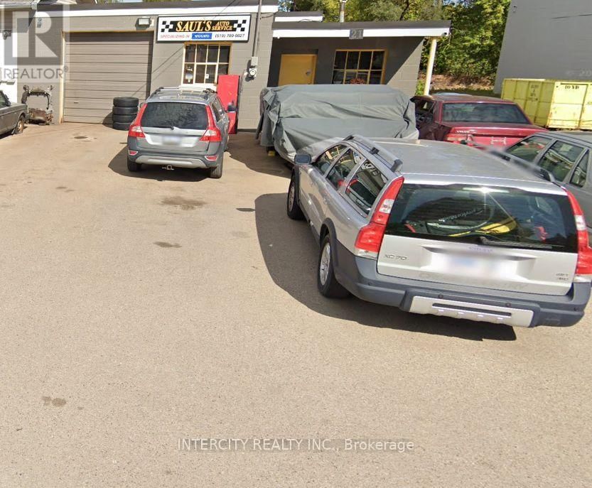 21 INDUSTRIAL STREET Image 9