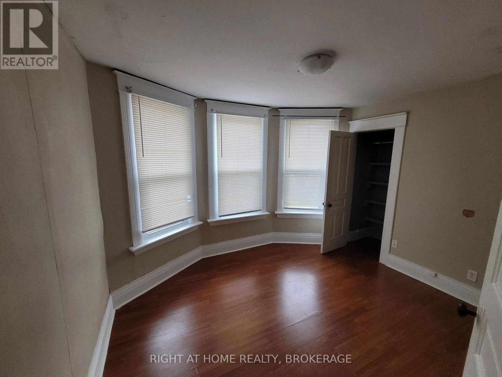 118 RIVER ROAD Image 14