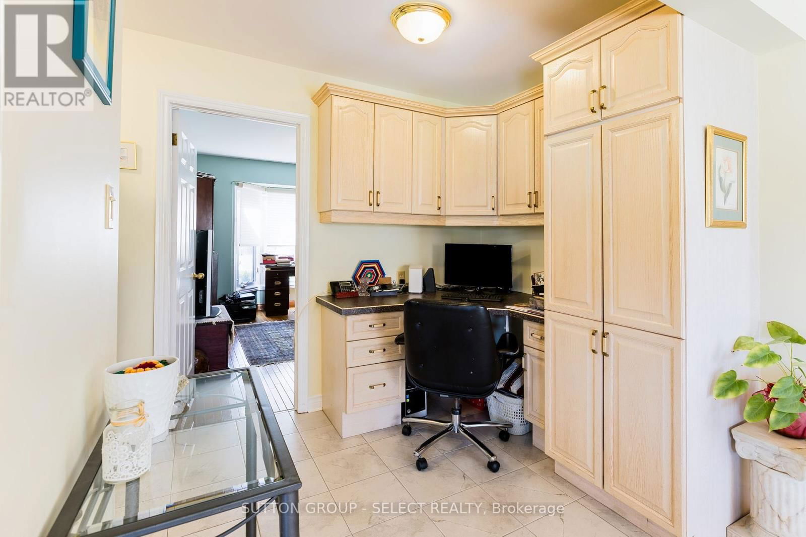 14 NANETTE DRIVE Image 16
