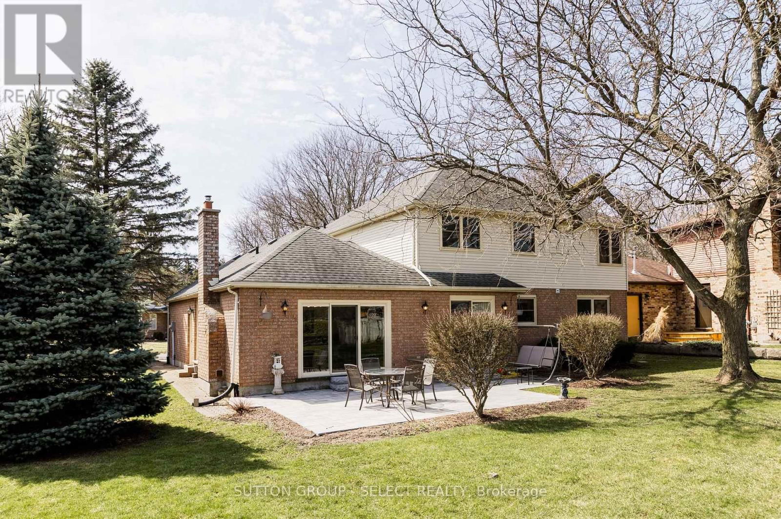 14 NANETTE DRIVE Image 34