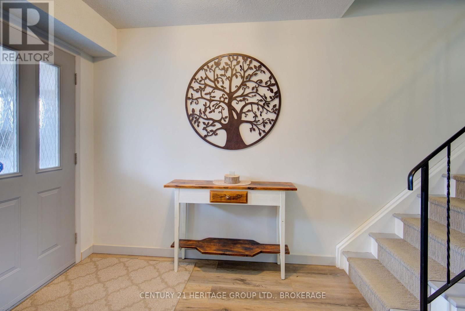 490 GRANDTRUNK AVENUE Image 12