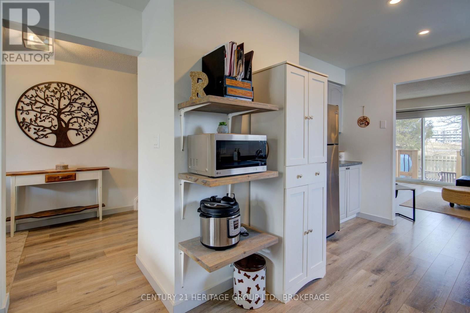 490 GRANDTRUNK AVENUE Image 15