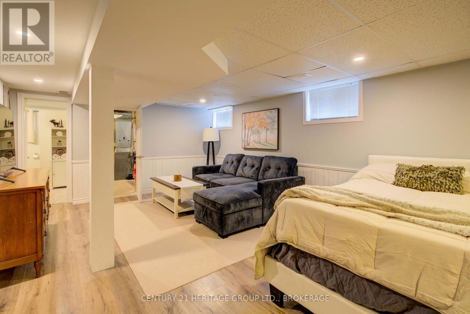 490 GRANDTRUNK AVENUE Image 29