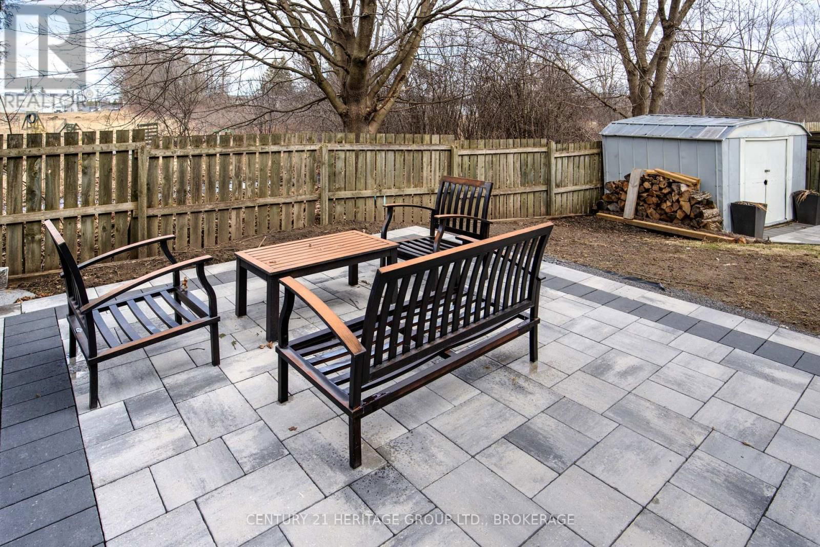 490 GRANDTRUNK AVENUE Image 36