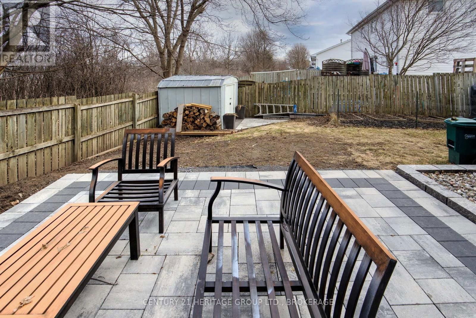 490 GRANDTRUNK AVENUE Image 37